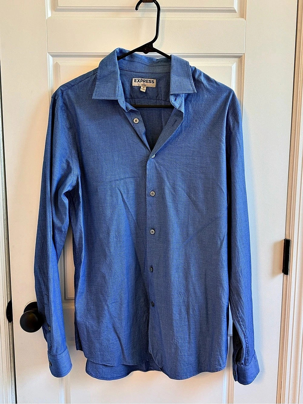 Express Geometric Button Down in Blue Size Medium